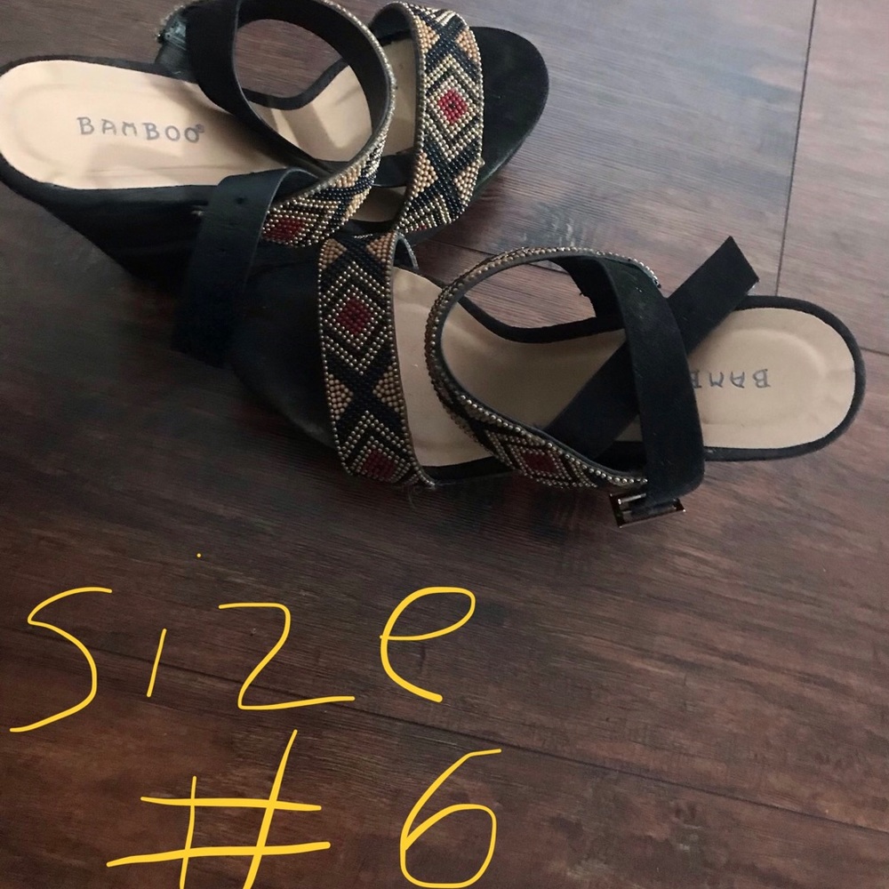 Shoes - Picture 7 of 8